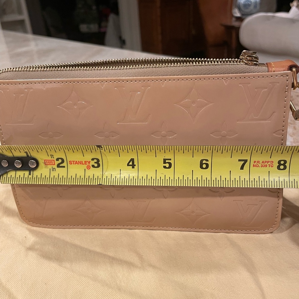Louis Vuitton Vernis Lexington Patent Leather Bag - Picture 11 of 13